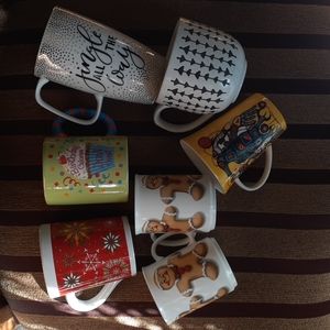 Assorted Mugs Christmas Bundle
